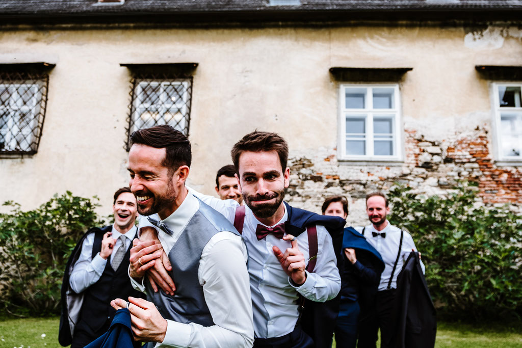 Weddingphotographer Wedding Hochzeit Hochzeitsfotografen Schloss Spitz an der Donau Wien Wachau Vintage Boho Weingarten Vineyard mrsrmrgeen mrsmrgreen.at Fotografen Exklusiv