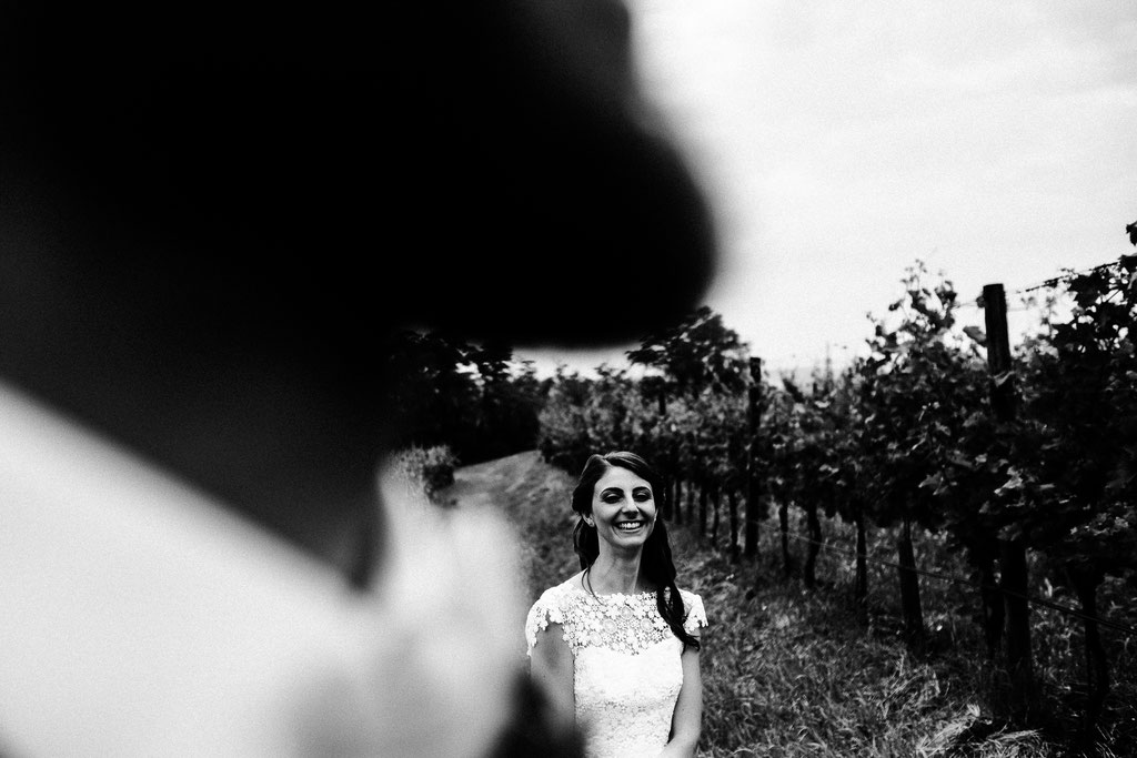 Weddingphotographer Wedding Hochzeit Hochzeitsfotografen Weingut Bründlmayer Wien Wachau Langenlois Vintage Boho Weingarten Vineyard mrsrmrgeen mrsmrgreen.at Fotografen Exklusiv