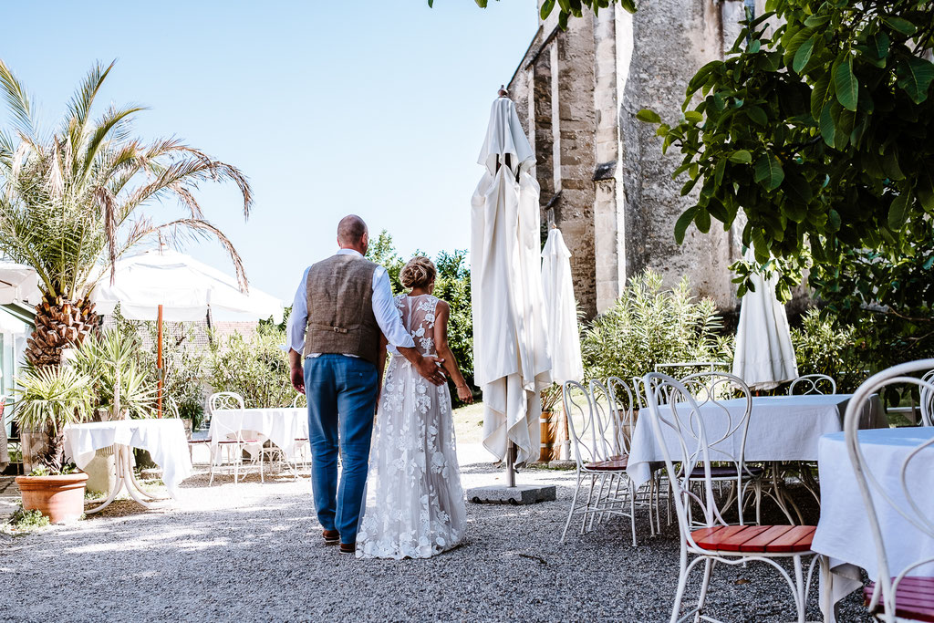 Weddingphotographer Wedding Hochzeit Hochzeitsfotografen Schloss Gut Oberstockstall Salomon Wien Wachau Kirchberg Vintage Boho Weingarten Vineyard mrsrmrgeen mrsmrgreen.at Fotografen Exklusiv