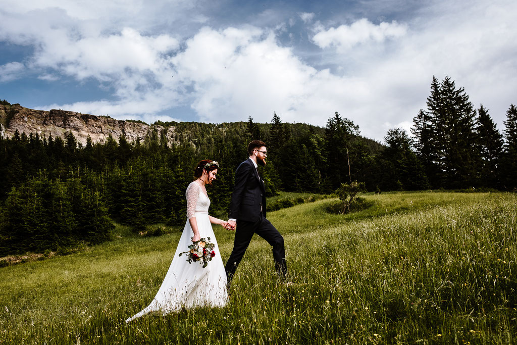 Weddingphotographer Wedding Hochzeit Hochzeitsfotografen Waldhochzeit Stadtflucht Lilienfeld Vienna Wachau Vintage Boho Weingarten Vineyard mrsrmrgeen mrsmrgreen.at Fotografen Exklusiv