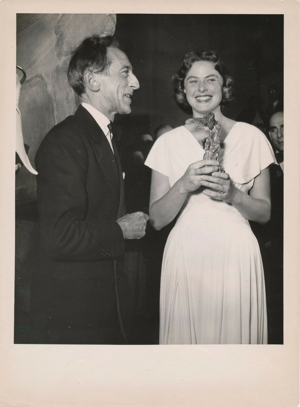 Ingrid Bergman et Jean Cocteau photo photographie