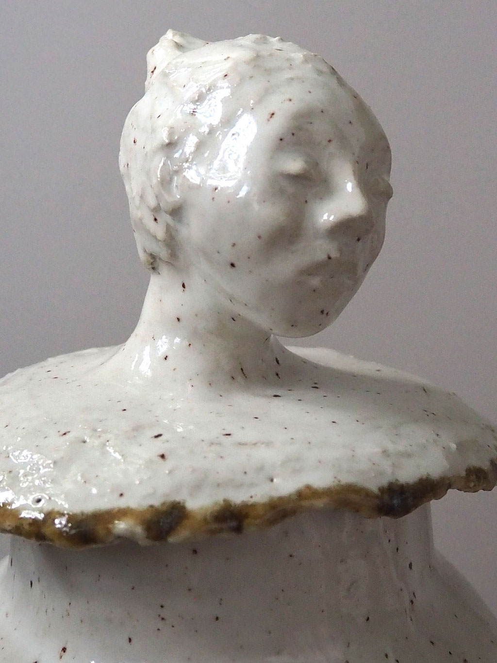 Keramikkunst Skulptur Vase Deckelgefäß, Kunst von Conni Altmann