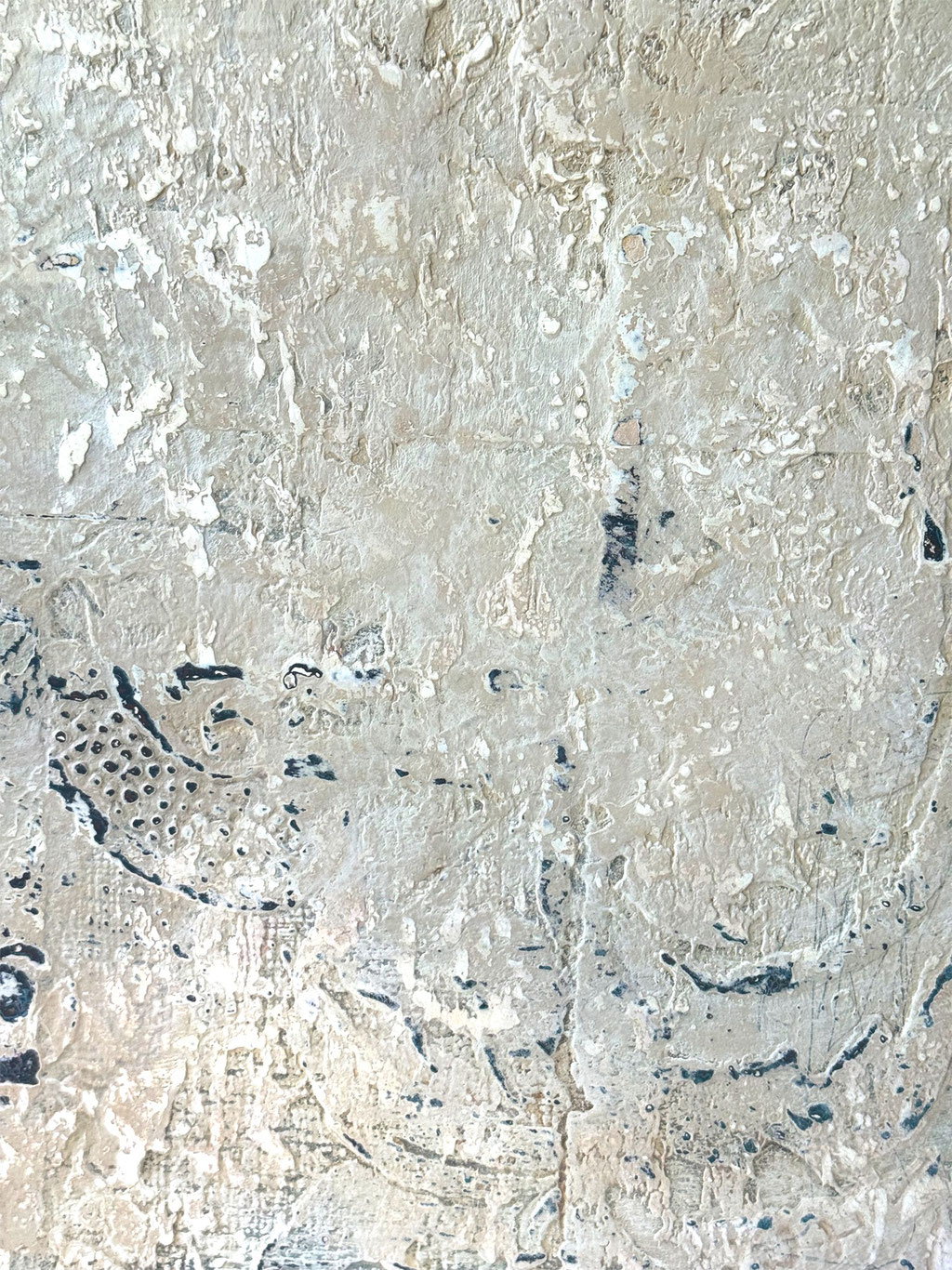 © Conni Altmann, Abstraktes Gemälde "Golden hour", Mixed Media mit Schlagmetall gold auf Sperrholz, ca. 100 x 100 x 2 cm, www.ateliertantetrulla.de