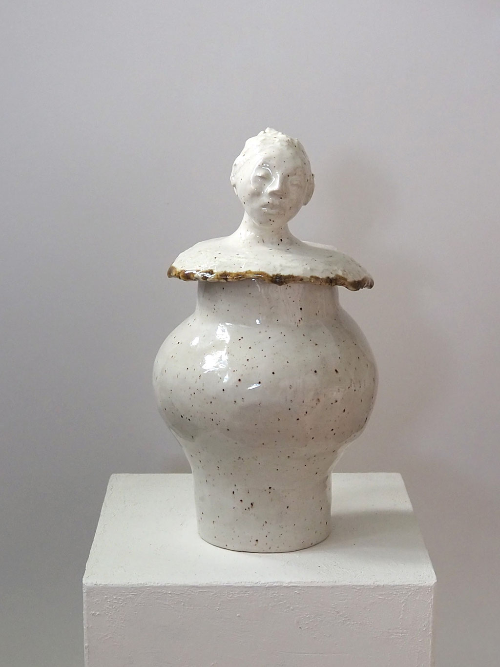 Keramikkunst Skulptur Vase Deckelgefäß, Kunst von Conni Altmann