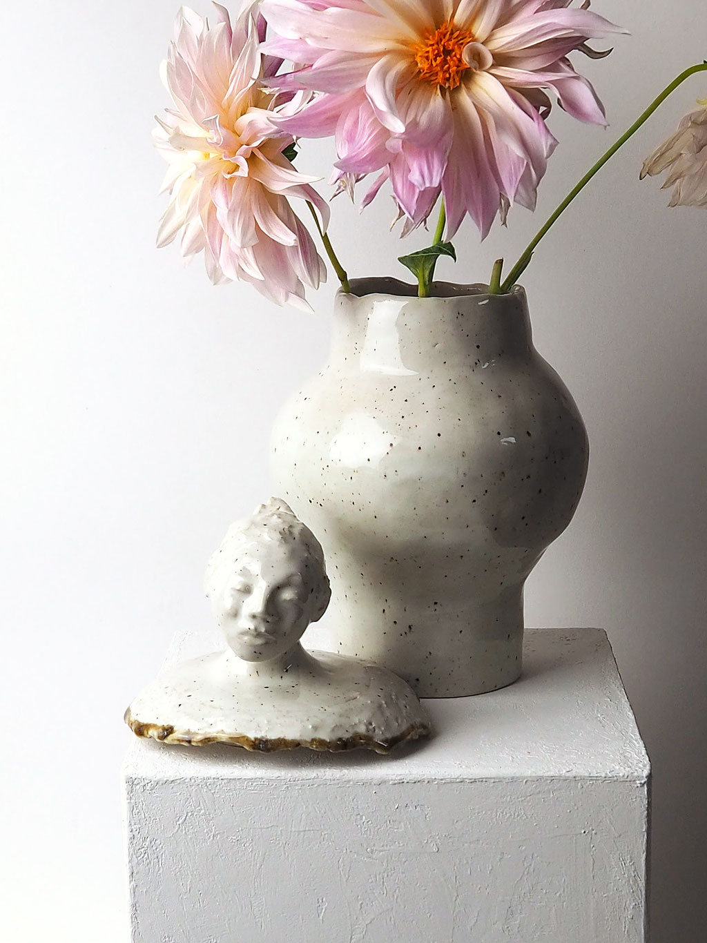 Keramikkunst Skulptur Vase Deckelgefäß, Kunst von Conni Altmann