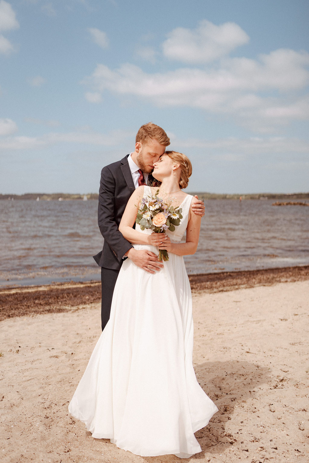 Hochzeit Brautpaarshooting Ostsee Strand