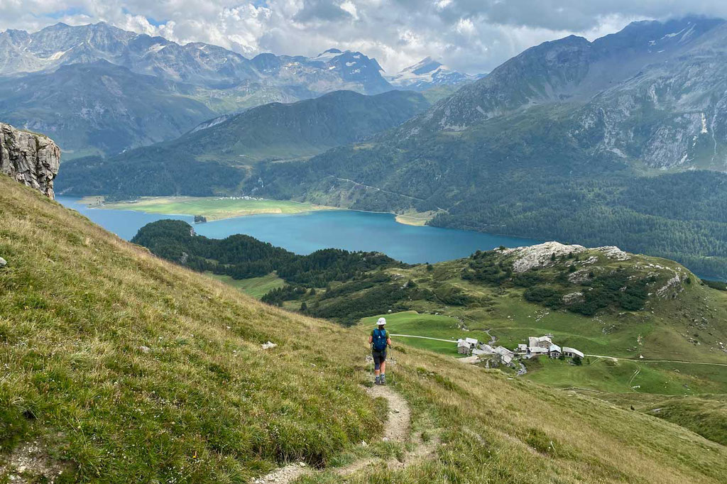 Abstieg von der Wanderung Lunghinsee