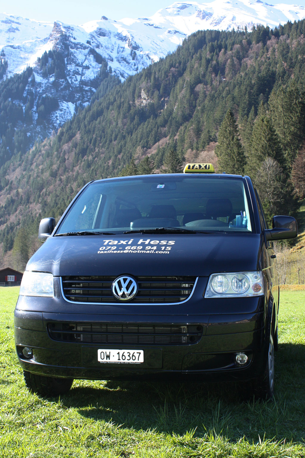 VW T5 in black