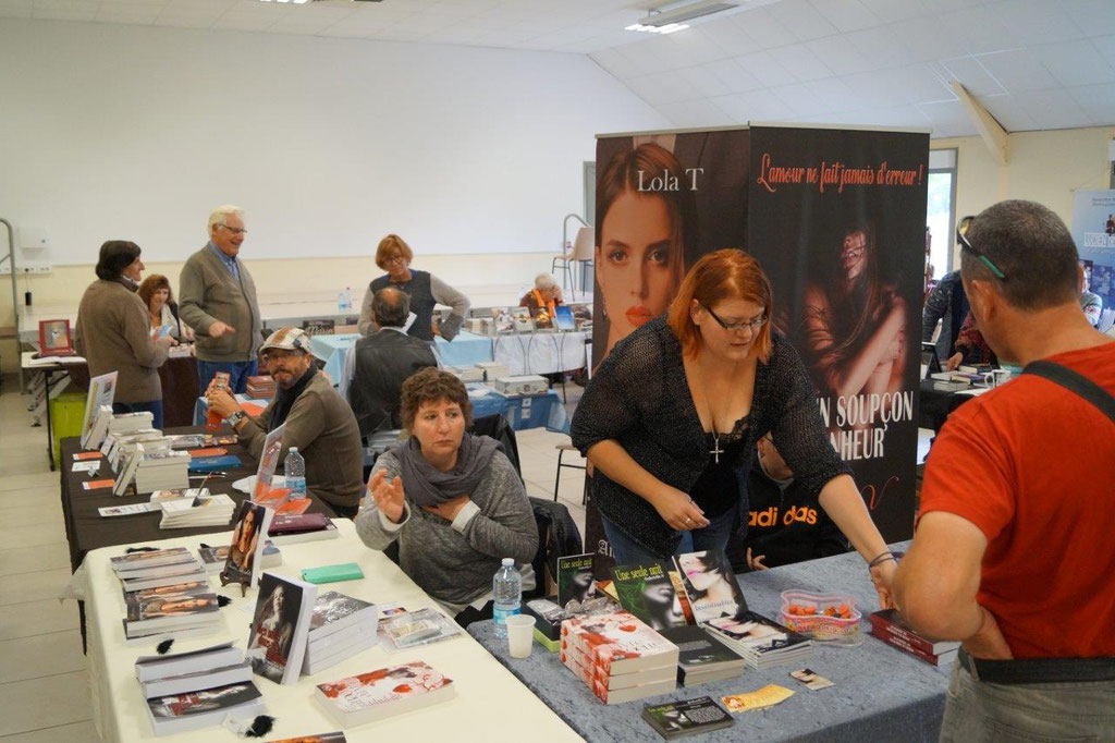 A Artonges, petit à petit, la Fête du Livre fait son nid.