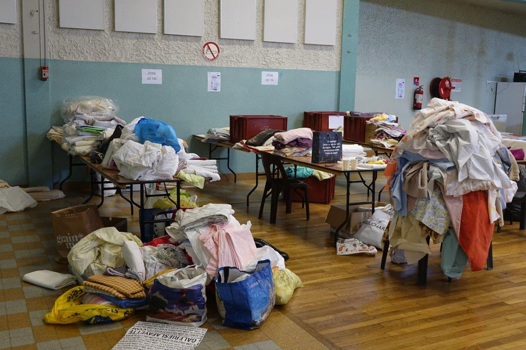 Les draps composent pour l'essentiel la matière première.
