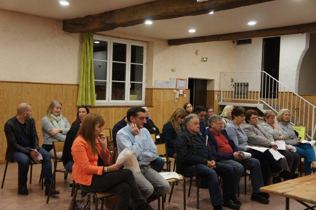 Les adhérents présents ont écouté attentivement les différents intervenants...
