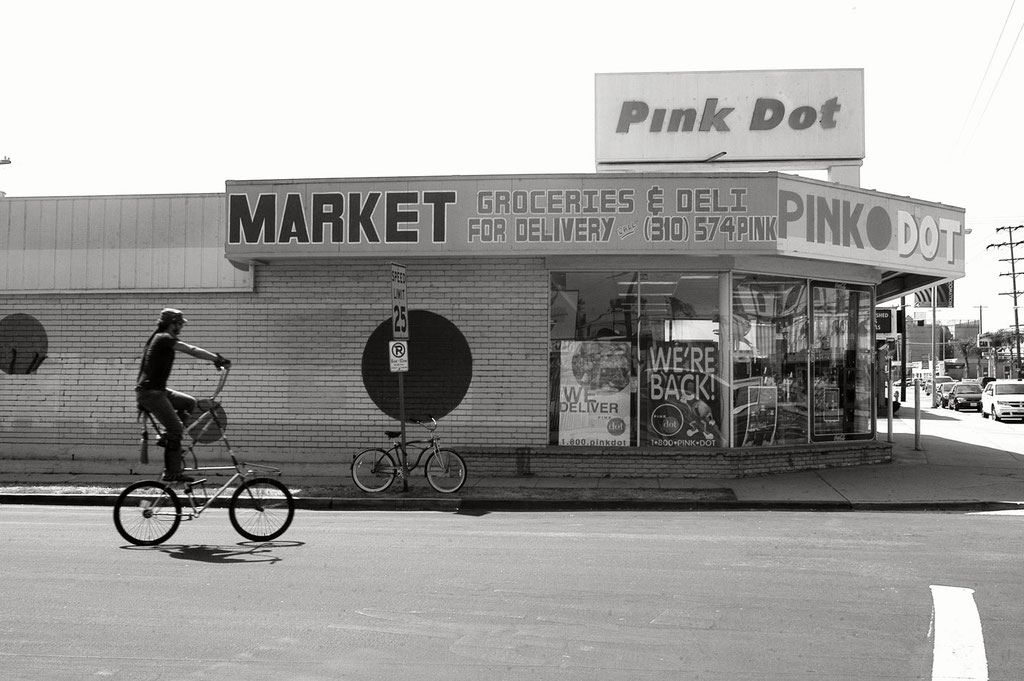 Potographie d'art rue Los-Angeles californie venice beach street bicycle vélo paysage usa noir et blanc