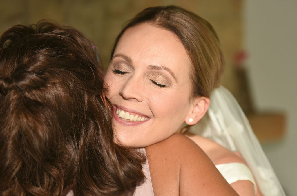Getting Ready to Bride