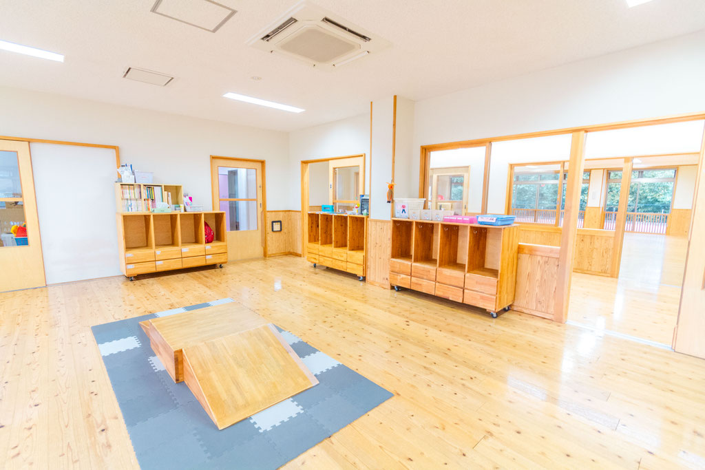 めばえのおへや 長崎市つばさ保育園