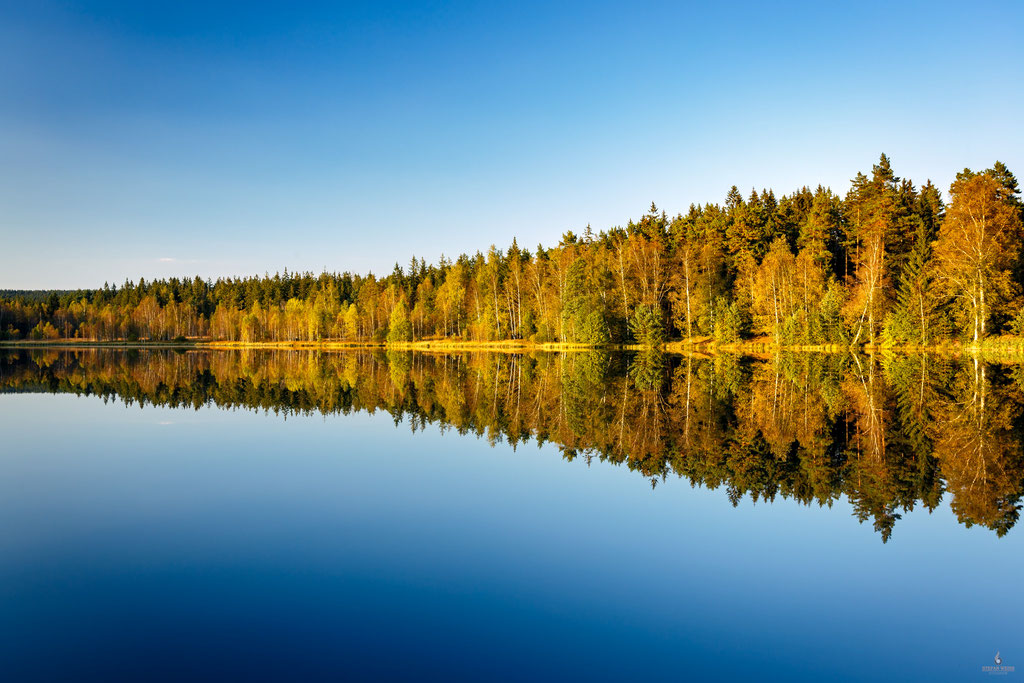 Herbst am Schwarzen Teich bei Elterlein