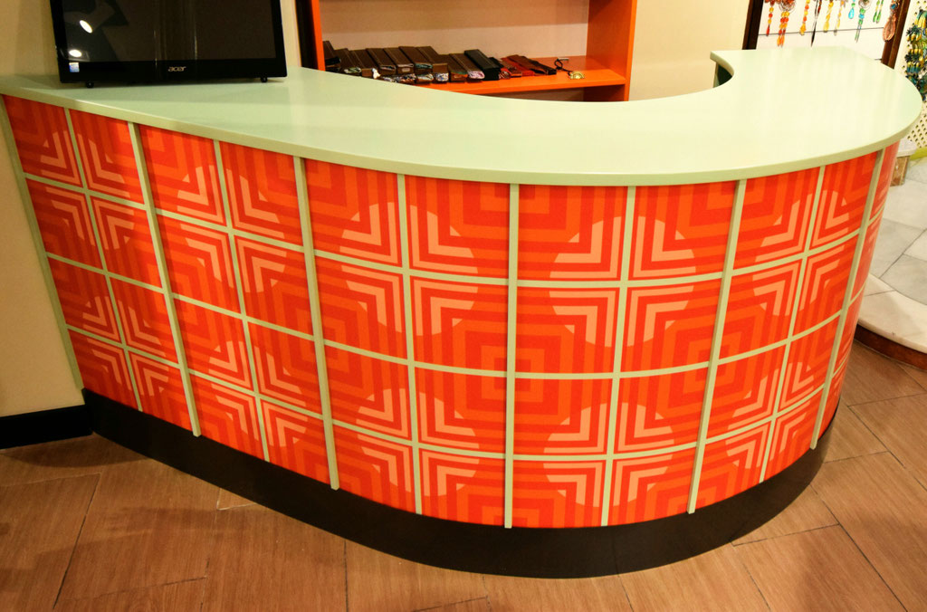 barras de bar BARRA DE SILESTONE Y PANEL COMPOSITE