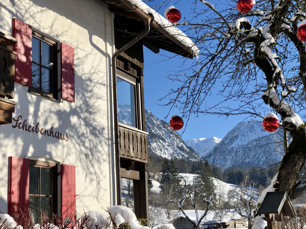 14.12.2018 Vor dem Scheibenhaus mit Blick auf Kreuzeck und Kegelkopf