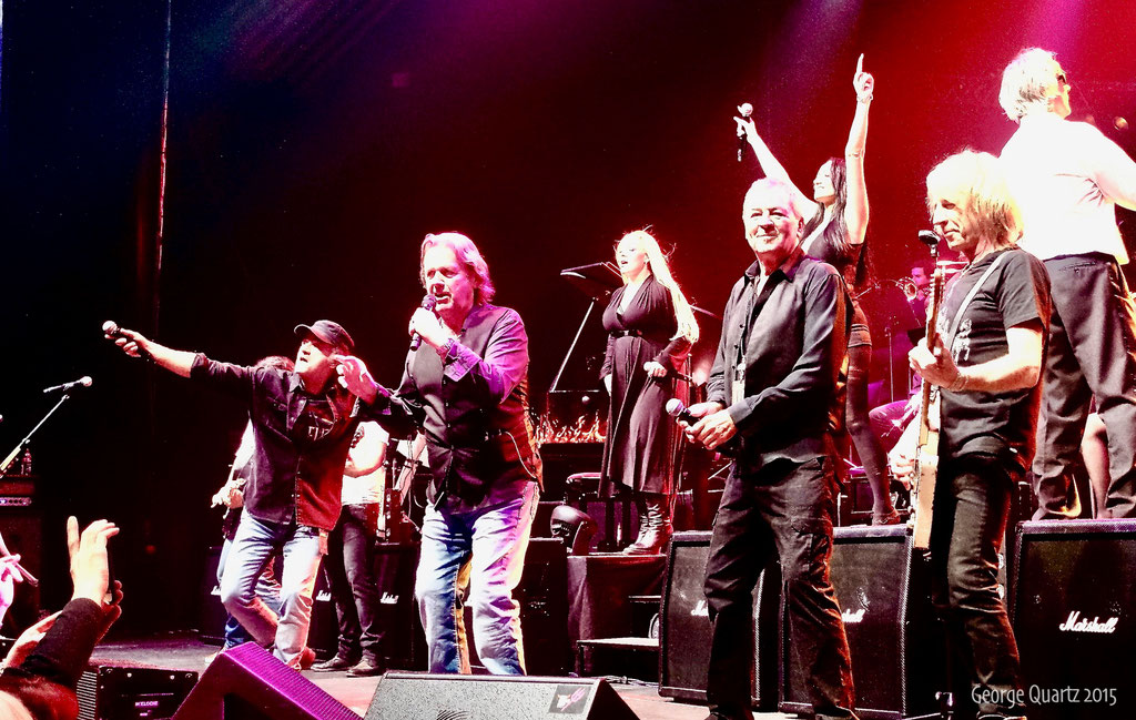 from left: Marc Storace (Krokus), John Wetton (Asia), Ian Gillan (Deep Purple), Rick Parfitt (Status Quo) - "Rock meets Classic" 2015