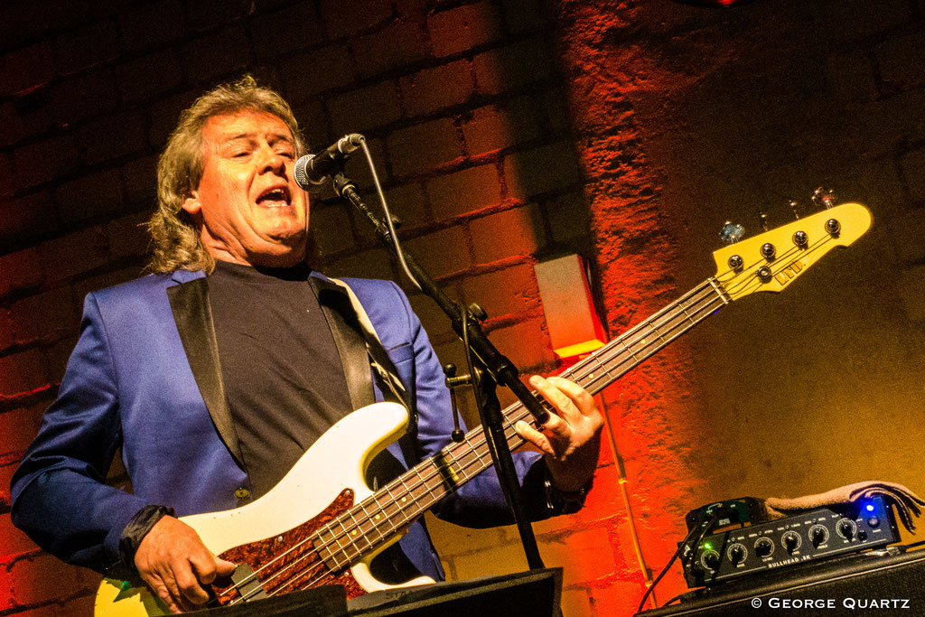 JCM (Mark Clarke, Clem Clempson, Ralph Salmins) in Hannover @ Blues Garage