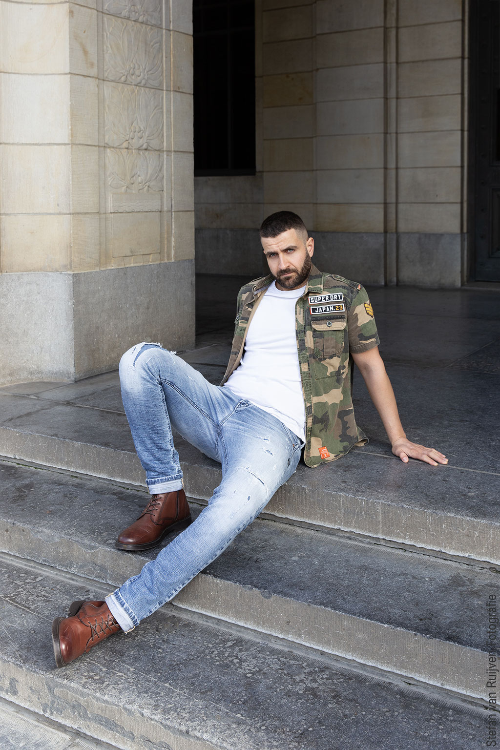Shoot, Fotoshootk, Potoshoot, Fotoshoot in Rotterdam, Fotograaf in Rotterdam, Portfolio, Portfolio laten maken, inschrijven als model, inschrijven als acteur, inschrijven als mannelijk model, Stefan van Ruijven Fotografie, Portfolio fotograaf, Casting