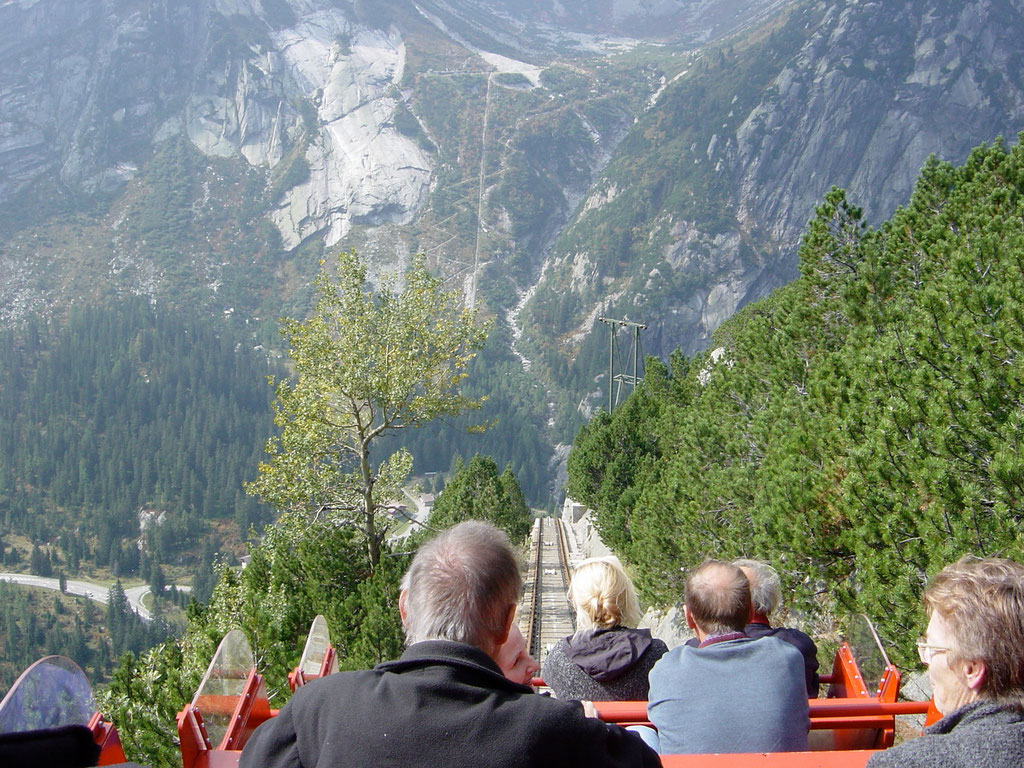 Talfahrt mit der Gelmerbahn