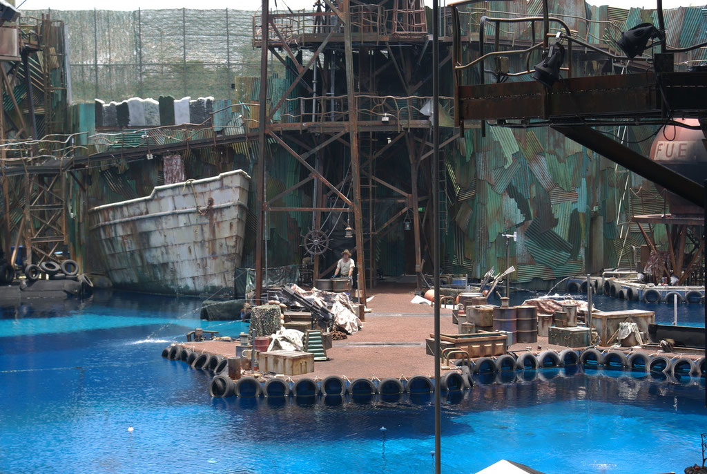 Stuntshow im Waterworld Sektor