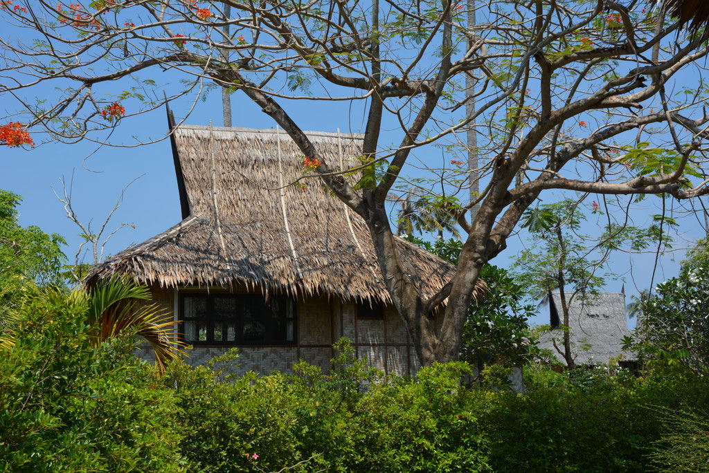 GARDEN BUNGALOW