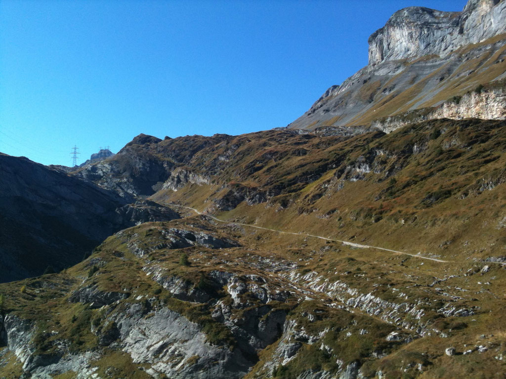 Wanderweg Gemmipass - Schwarenbach 