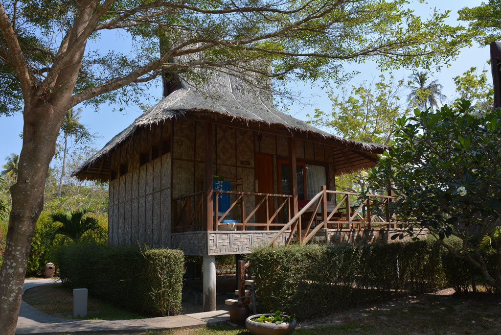 GARDEN BUNGALOW
