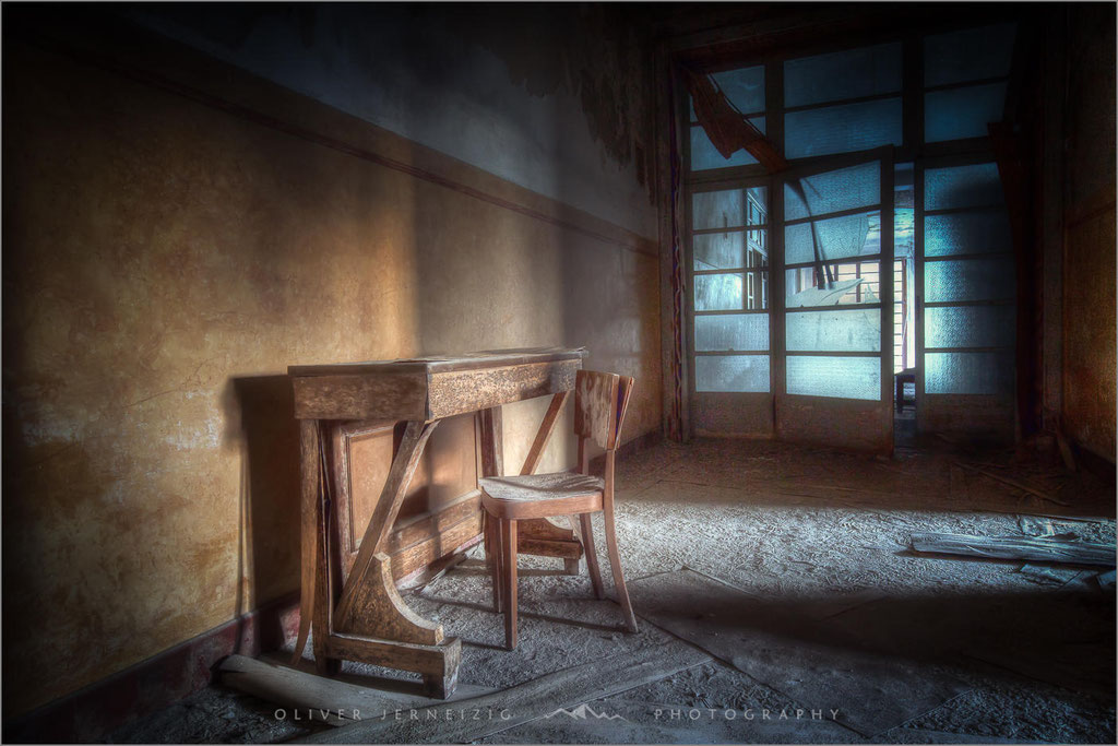 Ein Lost Place der besonderen Art: Der verfallene und vergessene Krankenhaus "Preventorium Rocco" in Italien, Italy - © Oliver Jerneizig