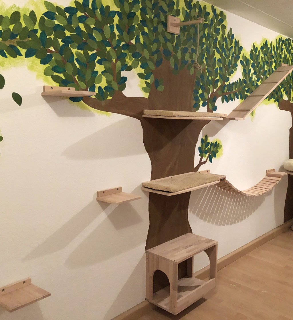 Katzenbaum für große Katzen / Kratzbaum für die Wand Tolle Katzen Kletterwand