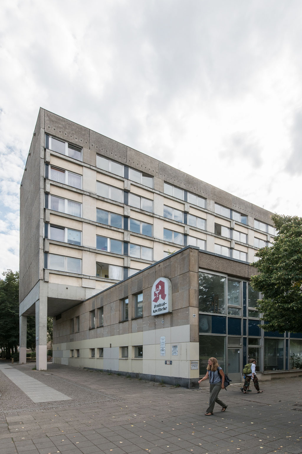 Wohnhaus am Staudenhof (Hartwig Ebert, Peter Mylo, Fritz Neuendorf), Potsdam (D)