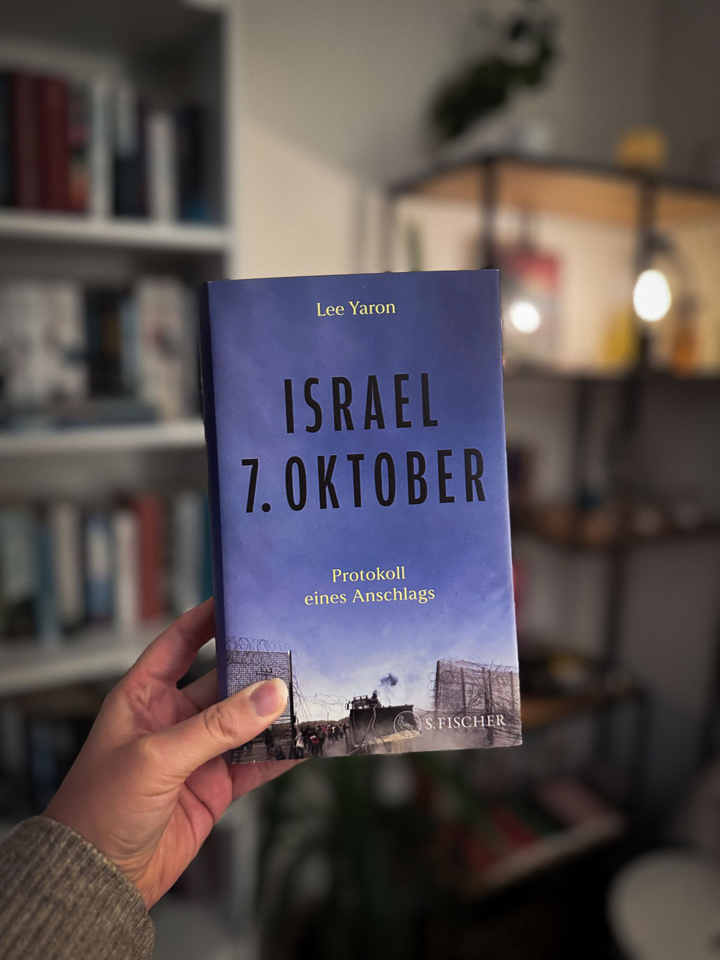 Rezension zu „Israel 7. Oktober“ von Lee Yaron