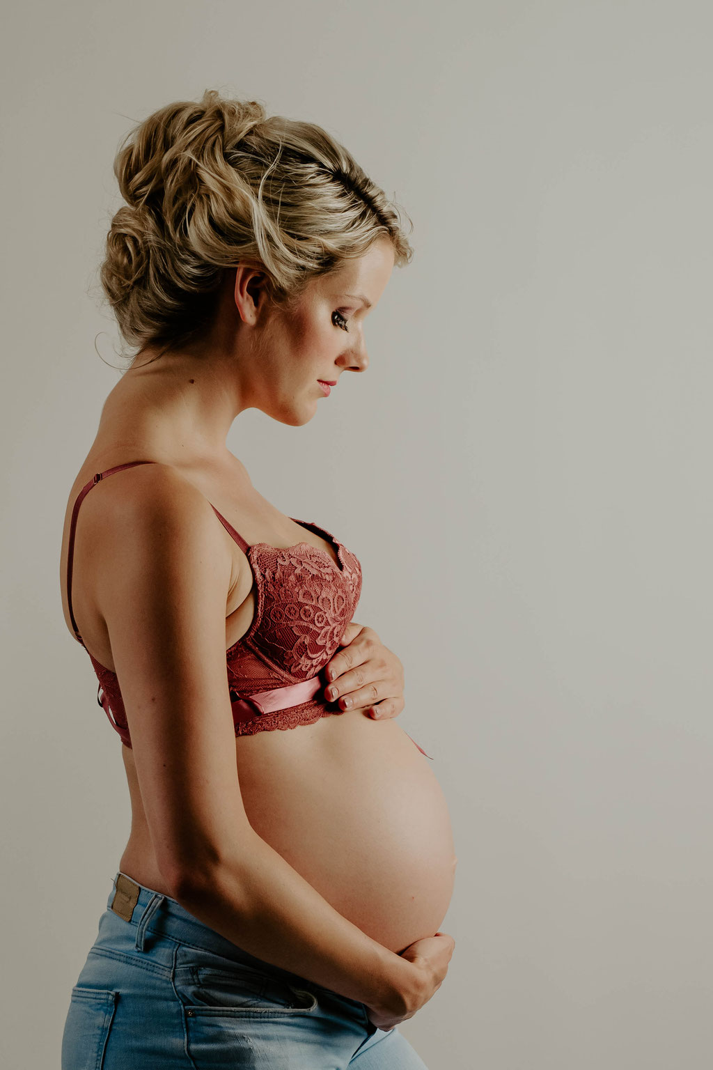 Maternity Boudoir - Boudoirfotografin Frankfurt