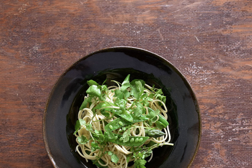 旬の野菜で緑なパスタ