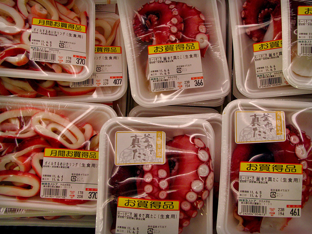 Octopus and squid in a super market. Tokyo, Japan 2013 © Sabrina Iovino | JustOneWayTicket.com