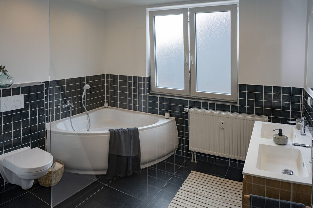 MEERPAUSE Apartment - Strandperle · Badezimmer