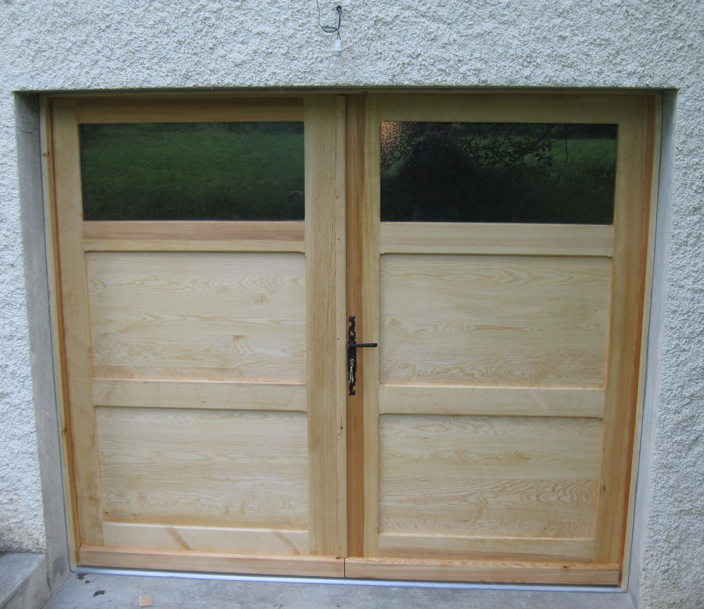 Porte en pin