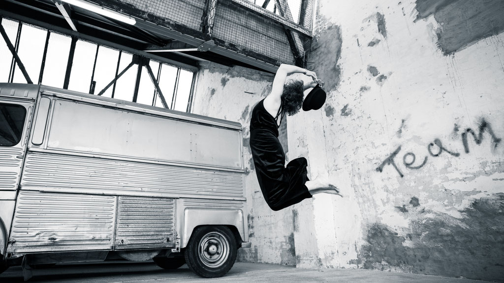 Kathrin Scharfhausen | dancer