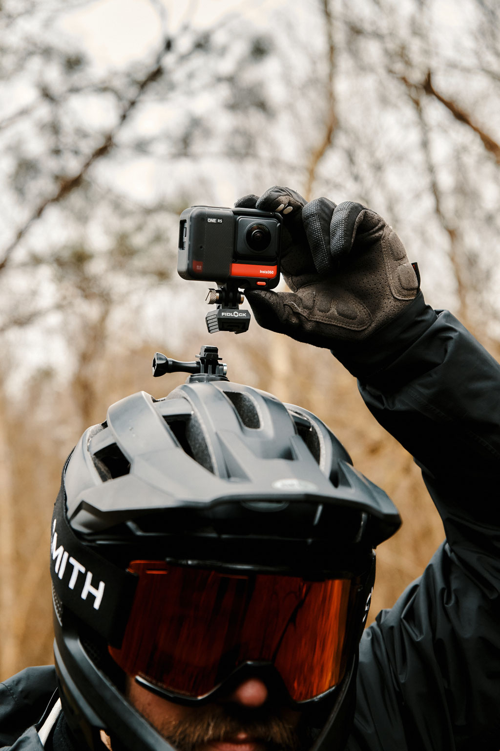 MIt der PINCLIP action cam mount von FIDLOCK ist das Wechseln ab sofort problemlos möglich: Der magnet-mechanische Schnellwechsel-Adapter eignet sich für alle gängigen Action-Cams und Halterungen.