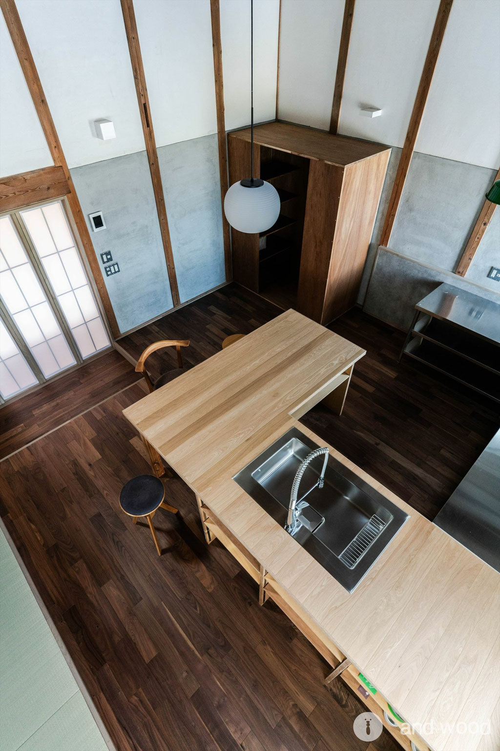 オーク 90幅 一枚もの プライウッド フローリング 幅細 andwood アンドウッド 施工例 倉 リノベ 1 