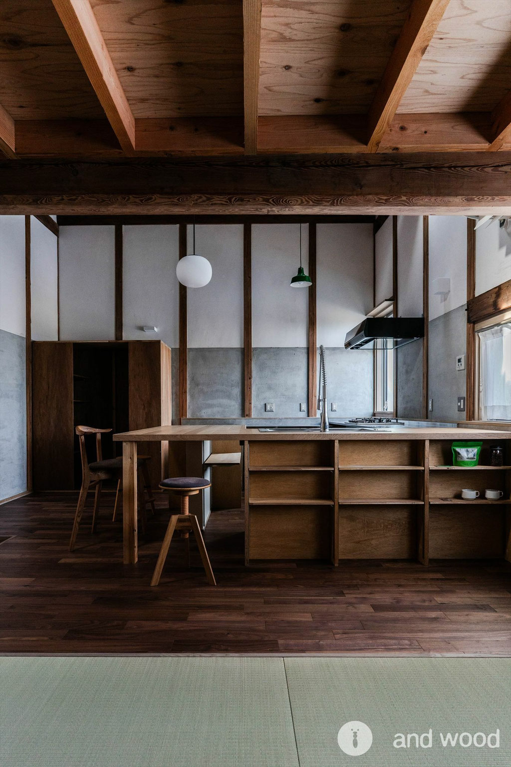 アメリカン ブラック ウォールナット フローリング 幅細 プライウッド andwood アンドウッド 施工例 倉 リノベ 8