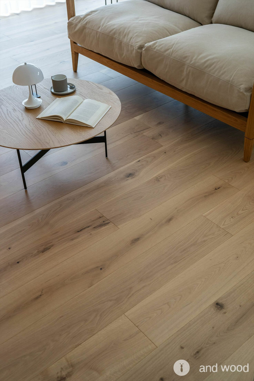 オーク プライウッド ドライペイント フローリング 新築戸建 アンドウッド 施工例 5