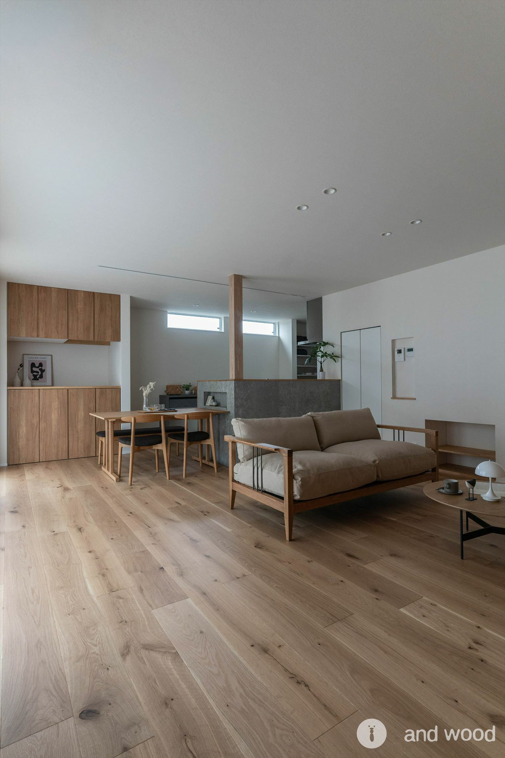 オーク プライウッド ドライペイント フローリング 新築戸建 アンドウッド 施工例 7