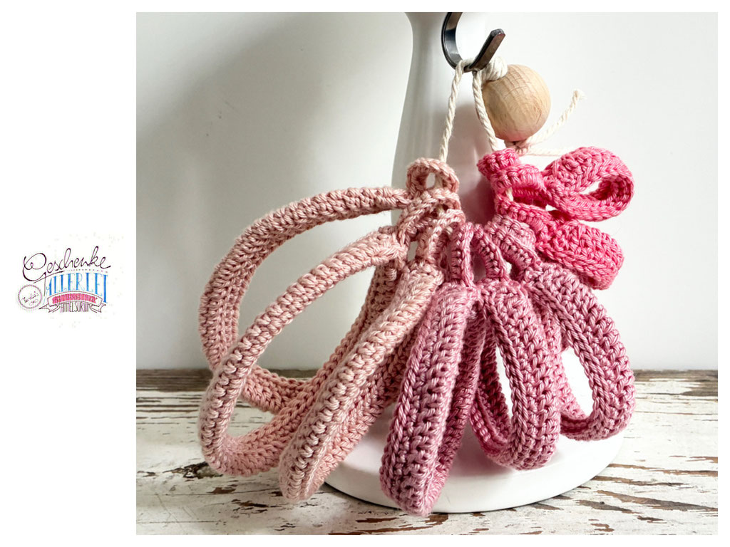 gehäkelte Muttermund-Ringe - flamingo, altrosa, rose - hängend
