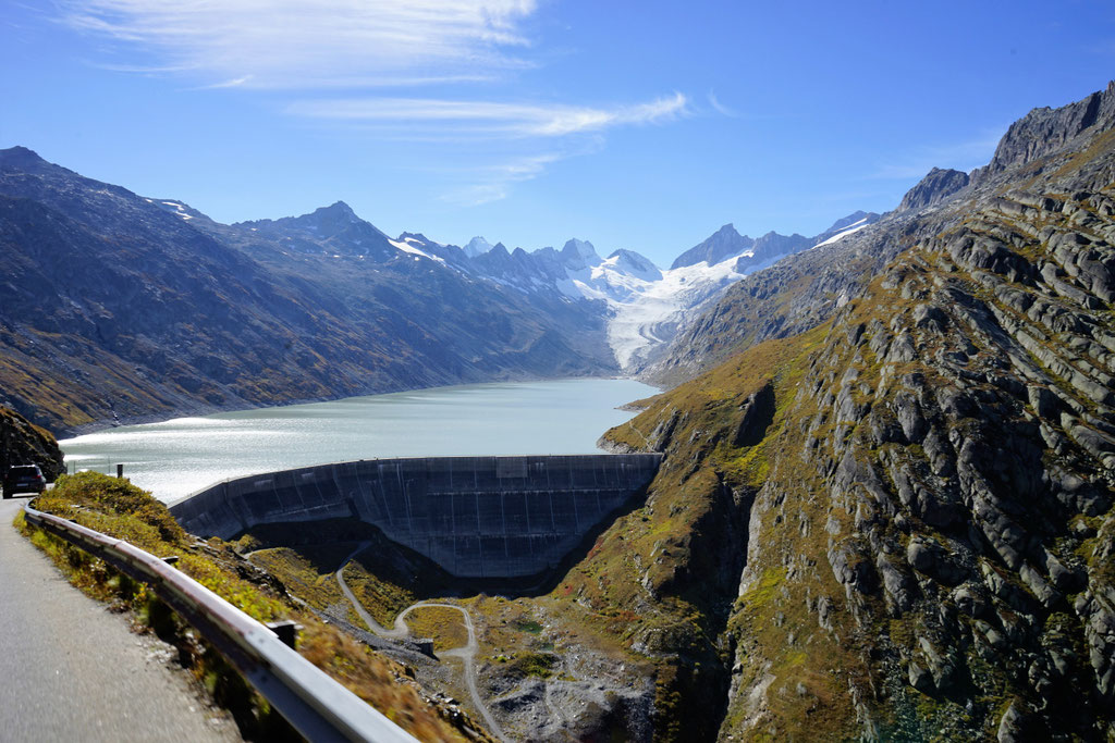 Grimsel Oberaarsee Jeep Grand Cherokee 3.0 crd WH WK Wolf78 overland expedition offroad 4x4 camping overlanding taveling Schweiz wolf78-overland.ch