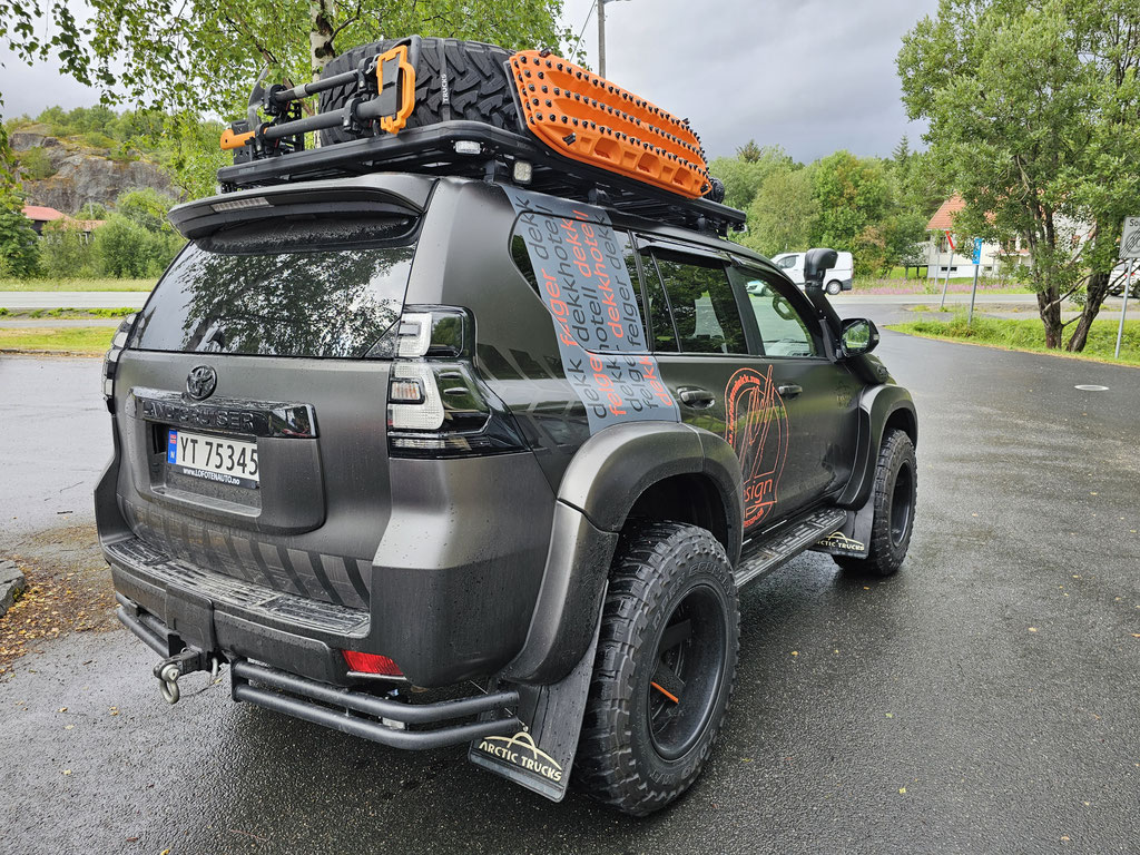 Arctic Trucks AT37 AT38 AT35 AT33 Hilux Landcruiser explore without no MDesign limits overland Travel Skandinavien wolf78 roadtrip offroad Overlandingnomads Overlandbound wolf78-overland.ch