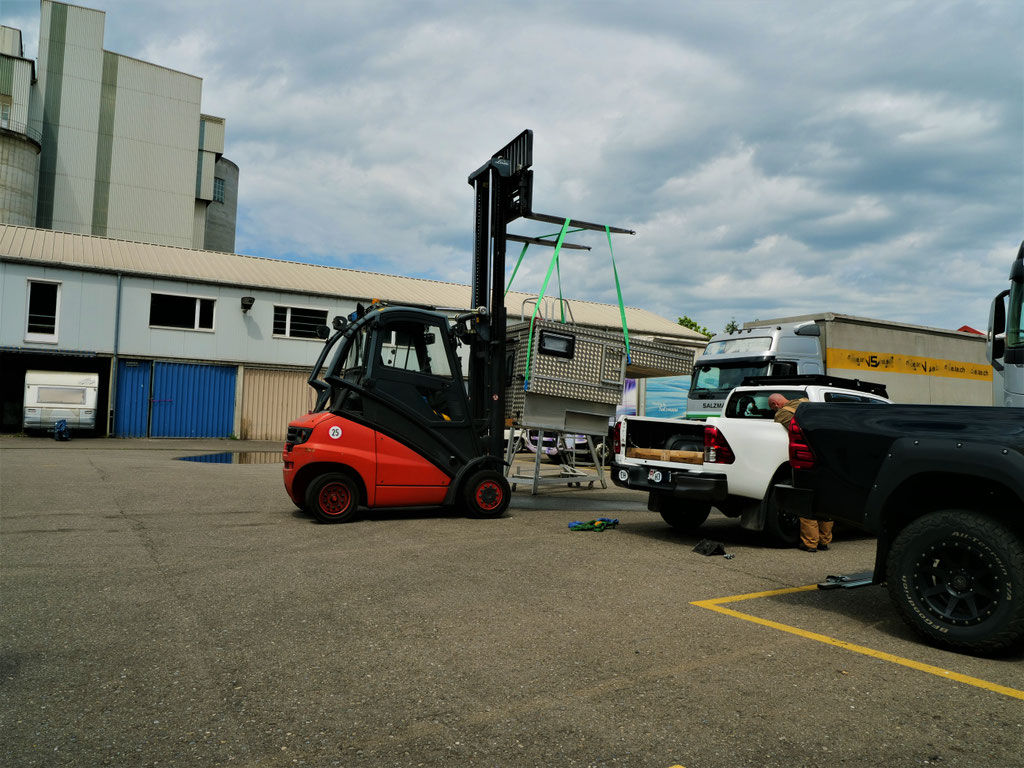 EXKAB Wohnkabine Toyota Hilux travel overland truck Revo N80 #ProjektBlackwolf offroad Pick up camper Drive Your own Way AFN4x4 Rival4x4 bfgoodrich t/a ko2 285/70R17 ltprtz DL0011-C Explore Without Limits #borntoroam Expedition Amarok Navara Ranger