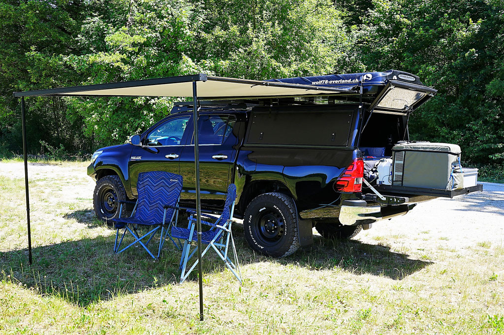 Frontrunner Toyota Hilux Revo #ProjektBlackwolf Alu-cab James Baroud Discovery Awining Markise 2017 2.4 offroad overland expedition 4x4 AFN Stahl stossstange ARB Horntools Winch Rival4x4 bfgoodrich 265/70R17 TJM Sknorkel wolf78-overland.ch