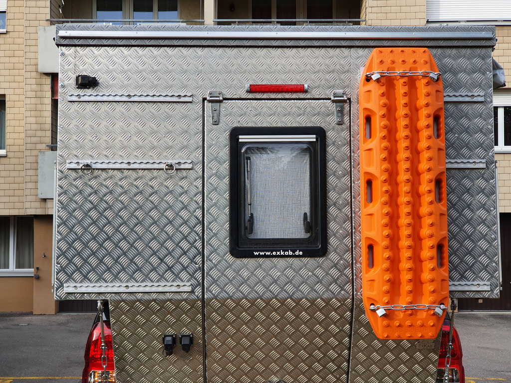 Pickup Camper EXCAB 130 Fiamma Caravanstore 280 off road overland Vanlife Wohnmobil Bus #Projektblackwolf Toyota Hilux